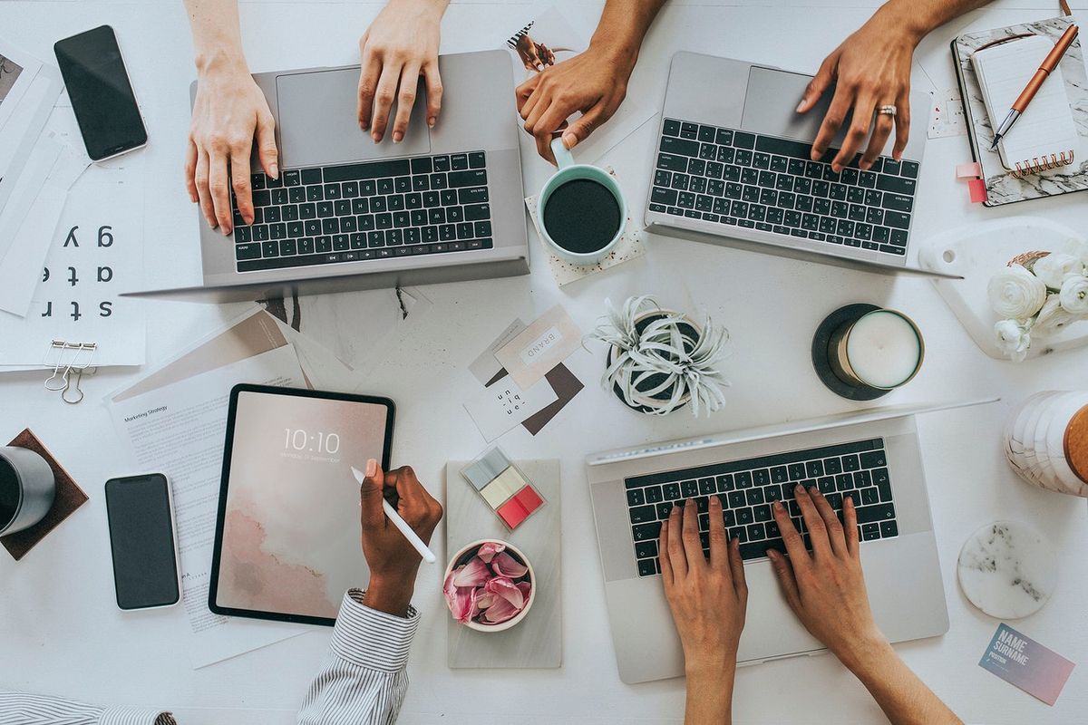 Online finance session on a laptop